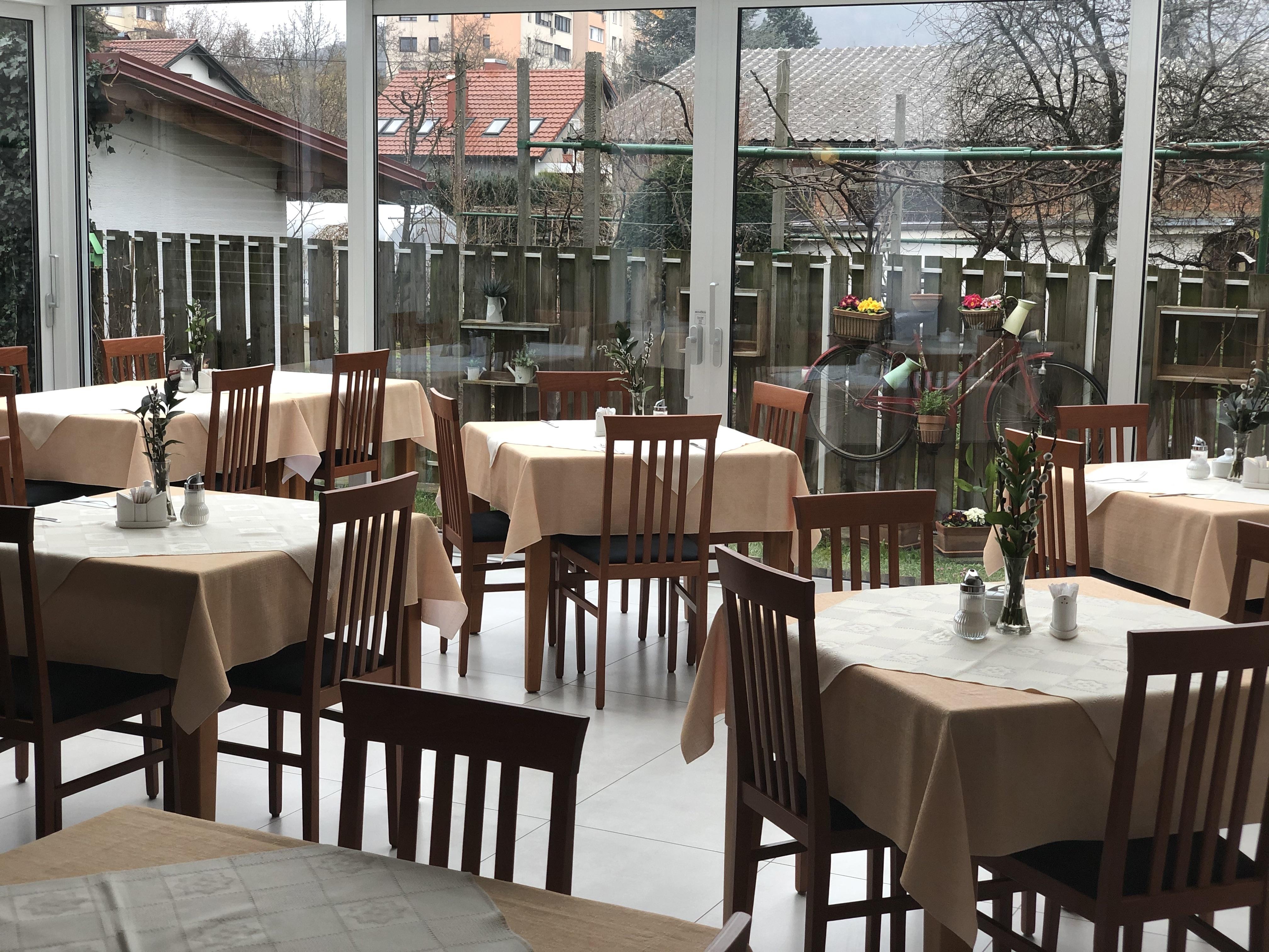 Hotel Bajt Марибор Екстериор снимка