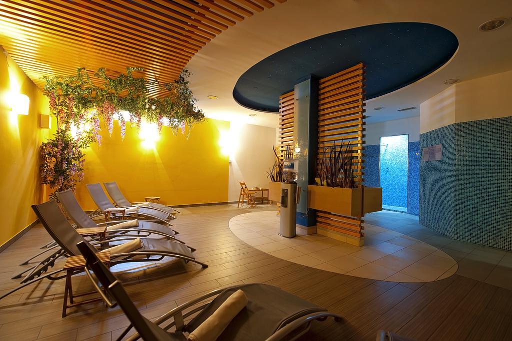 Hotel Bajt Марибор Екстериор снимка